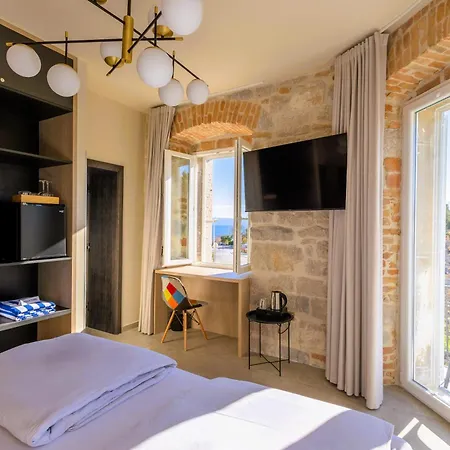 East Coast Deluxe Готель типу 