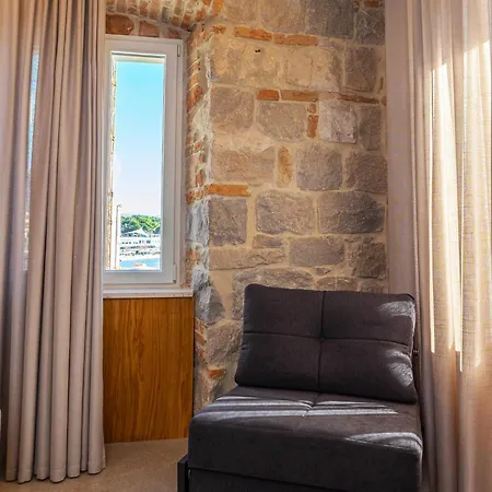 East Coast Deluxe Готель типу 