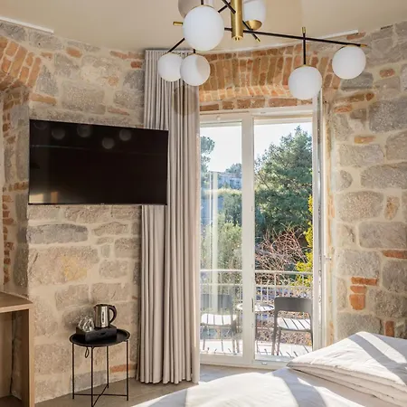 East Coast Deluxe Готель типу 