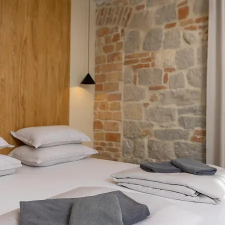Bed & Breakfast East Coast Deluxe