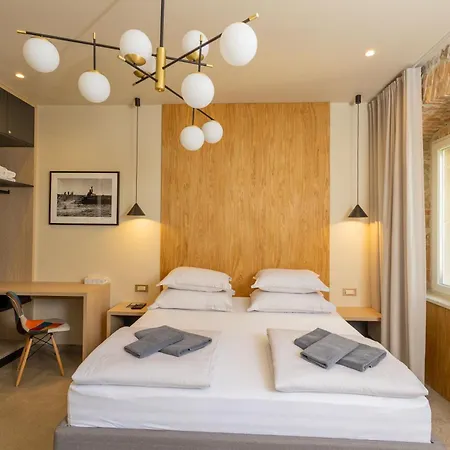 Bed & Breakfast East Coast Deluxe Split