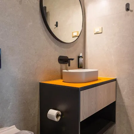 East Coast Deluxe 4* سبليت