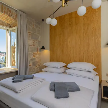 East Coast Deluxe Couette-café 4*